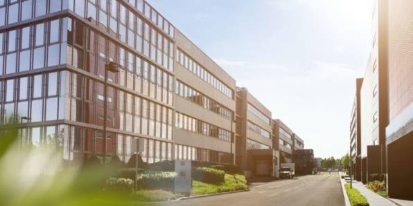 z0-neckarsulm-lidl-stiftung-gebaeude_2zu1