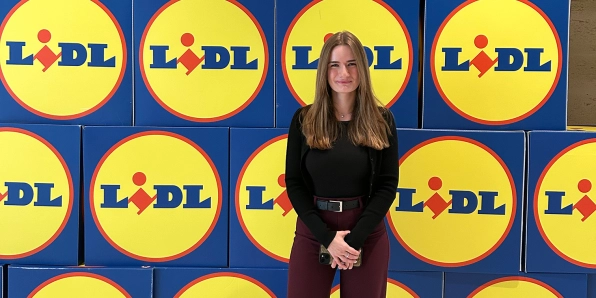 b-hero-interview-favorina-16zu9