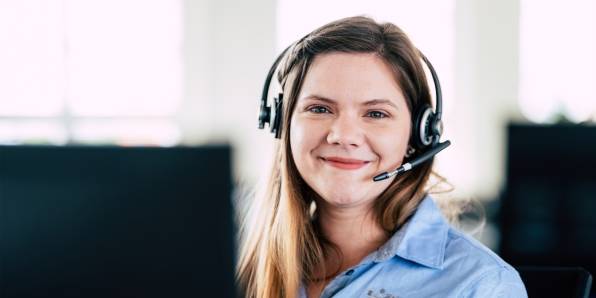 Kundenservice Mitarbeiter Mandy ist studierte Game Designerin.