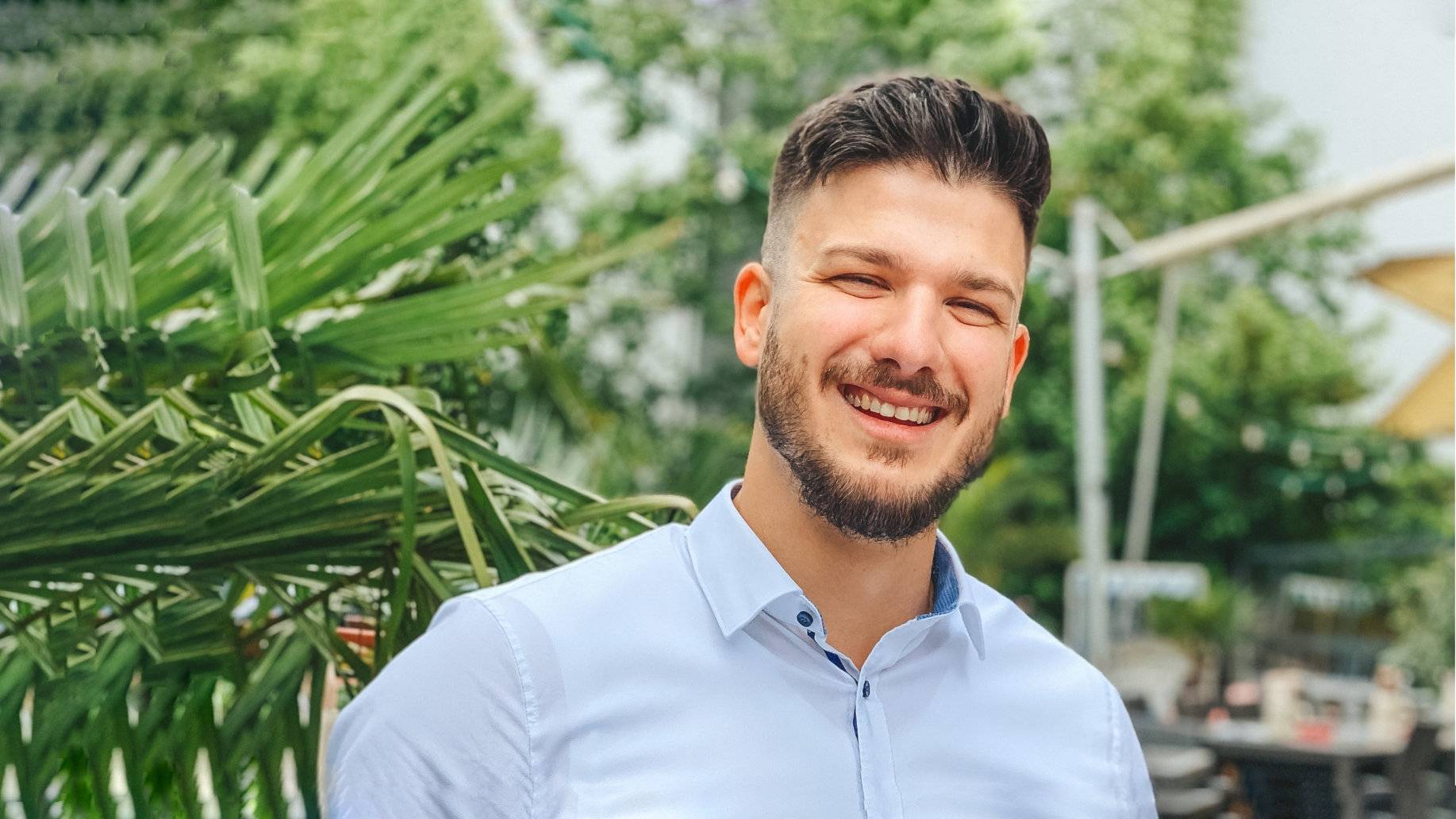 Miroslav wollte zu einem internationalen Arbeitgeber