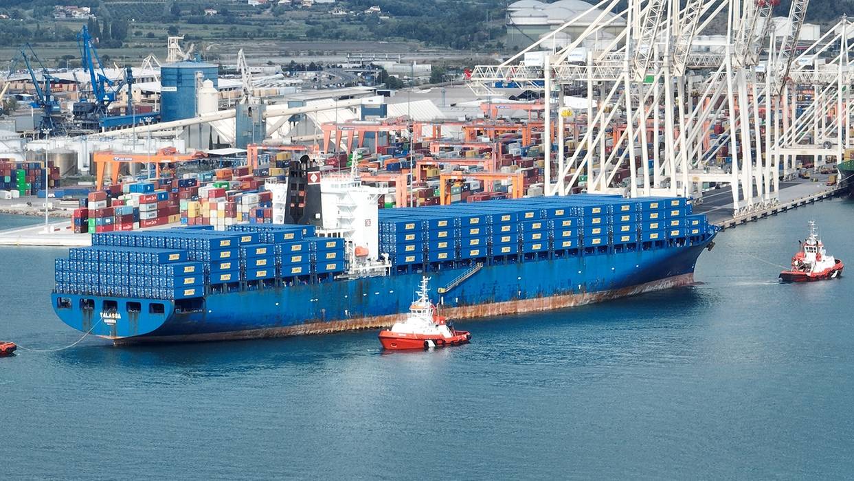 FB-tailwind-shipping-hero_16zu9
