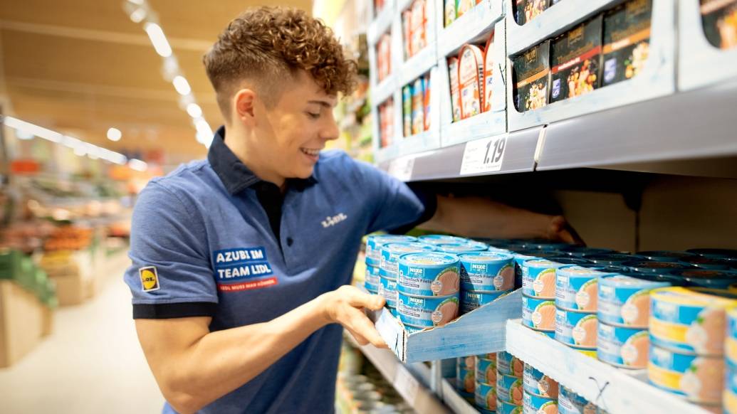 Ausbildung Überblick, Voraussetzungen, Gehalt, Perspektive Lidl