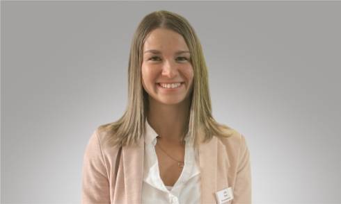 Lilia Stoll