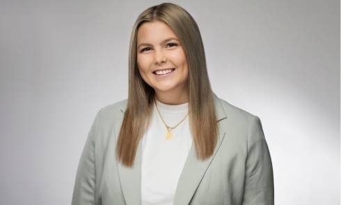 Recruiterin Coralie Schaller