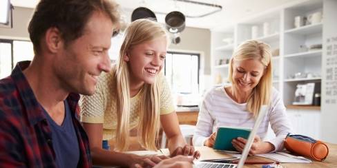 z-familie-laptop-tisch_2zu1