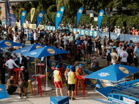 Zuschauer an der Strecke der Lidl Deutschland Tour 2025