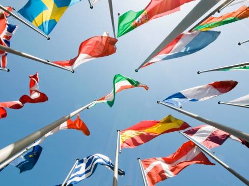 z0_standorte-internationale-flaggen