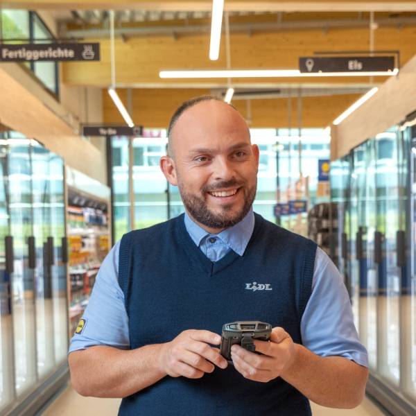 Stellvertretender Filialleiter Kevin