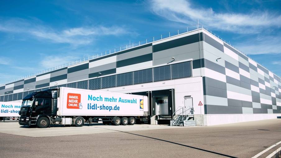 Kommissionierer Jobs im Logistikzentrum Lidl