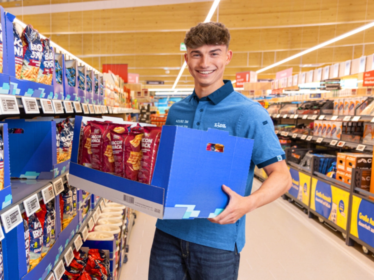 Lorenz mit Chipskarton